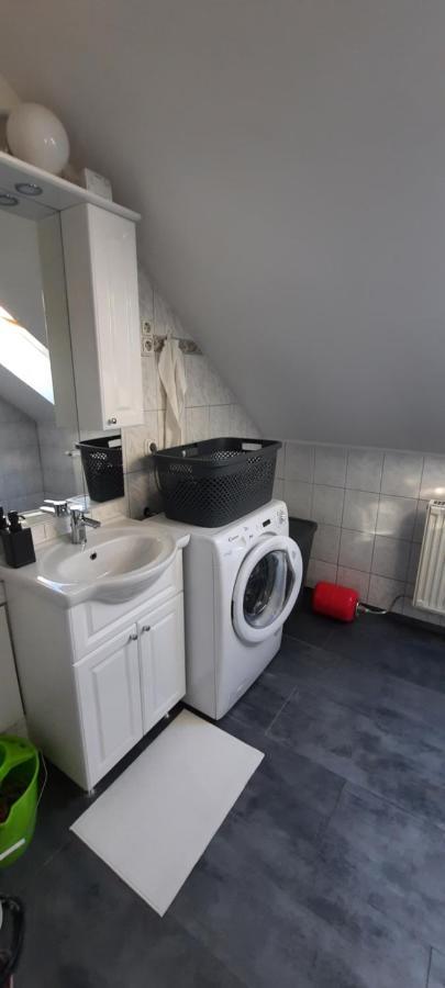 Hi-Bp Garden City Batsanyi Apartment 3 Rooms, Apartment Upstairs Near The City Train With Free Parking Будапешт Экстерьер фото