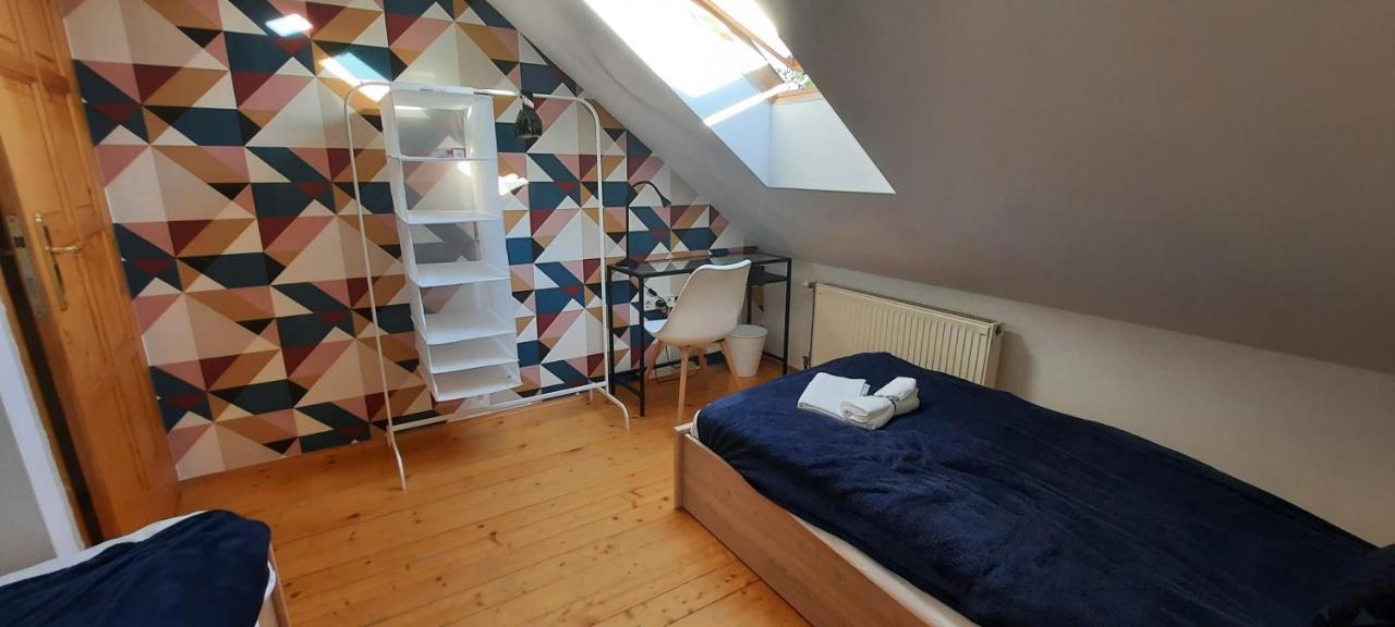 Hi-Bp Garden City Batsanyi Apartment 3 Rooms, Apartment Upstairs Near The City Train With Free Parking Будапешт Экстерьер фото