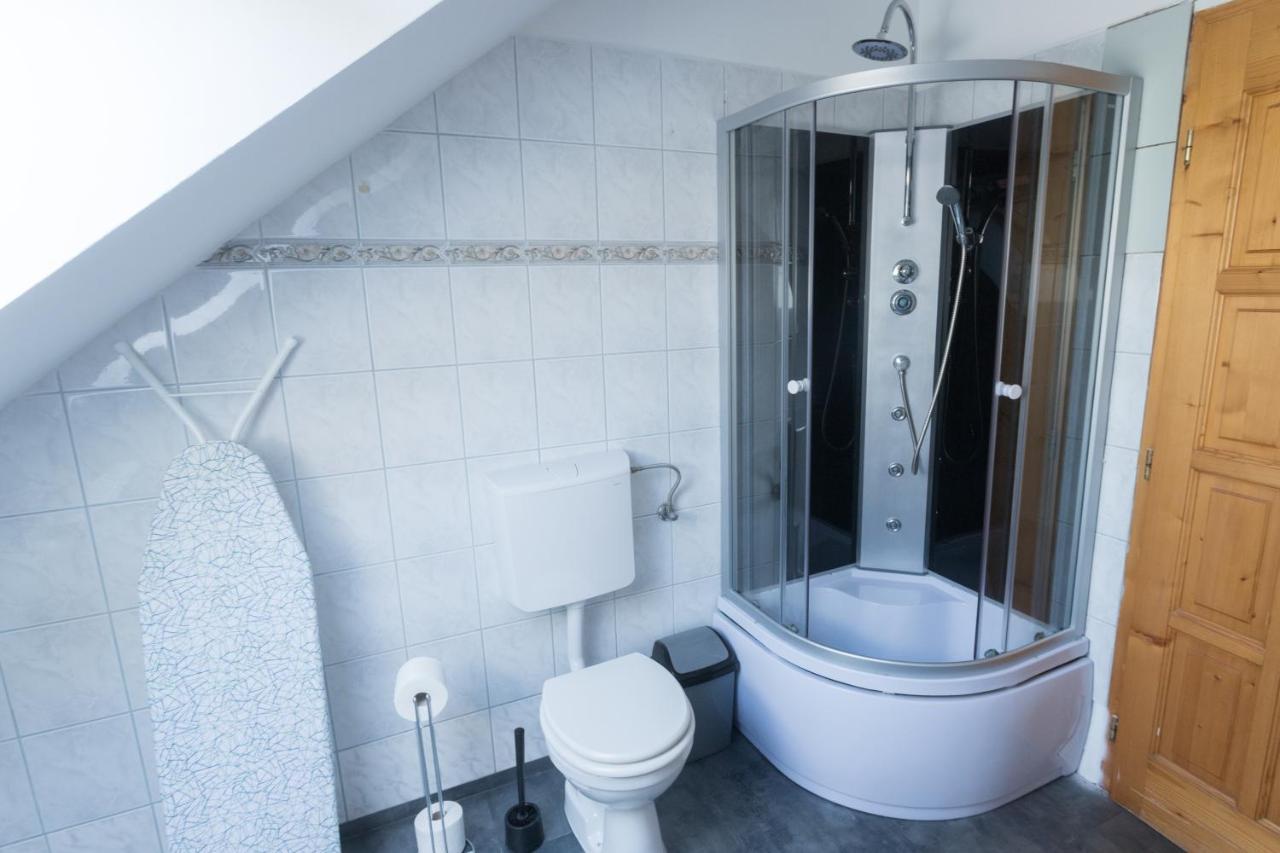 Hi-Bp Garden City Batsanyi Apartment 3 Rooms, Apartment Upstairs Near The City Train With Free Parking Будапешт Экстерьер фото