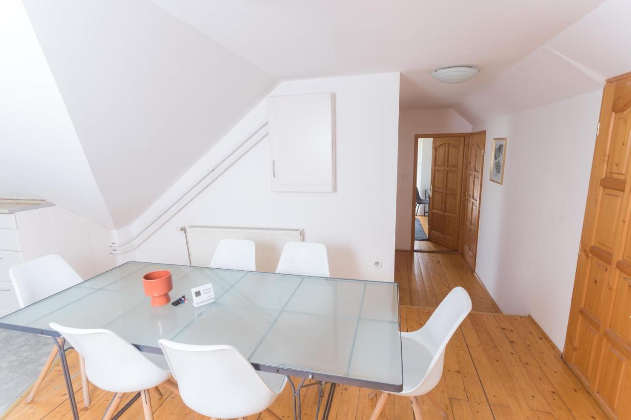 Hi-Bp Garden City Batsanyi Apartment 3 Rooms, Apartment Upstairs Near The City Train With Free Parking Будапешт Экстерьер фото