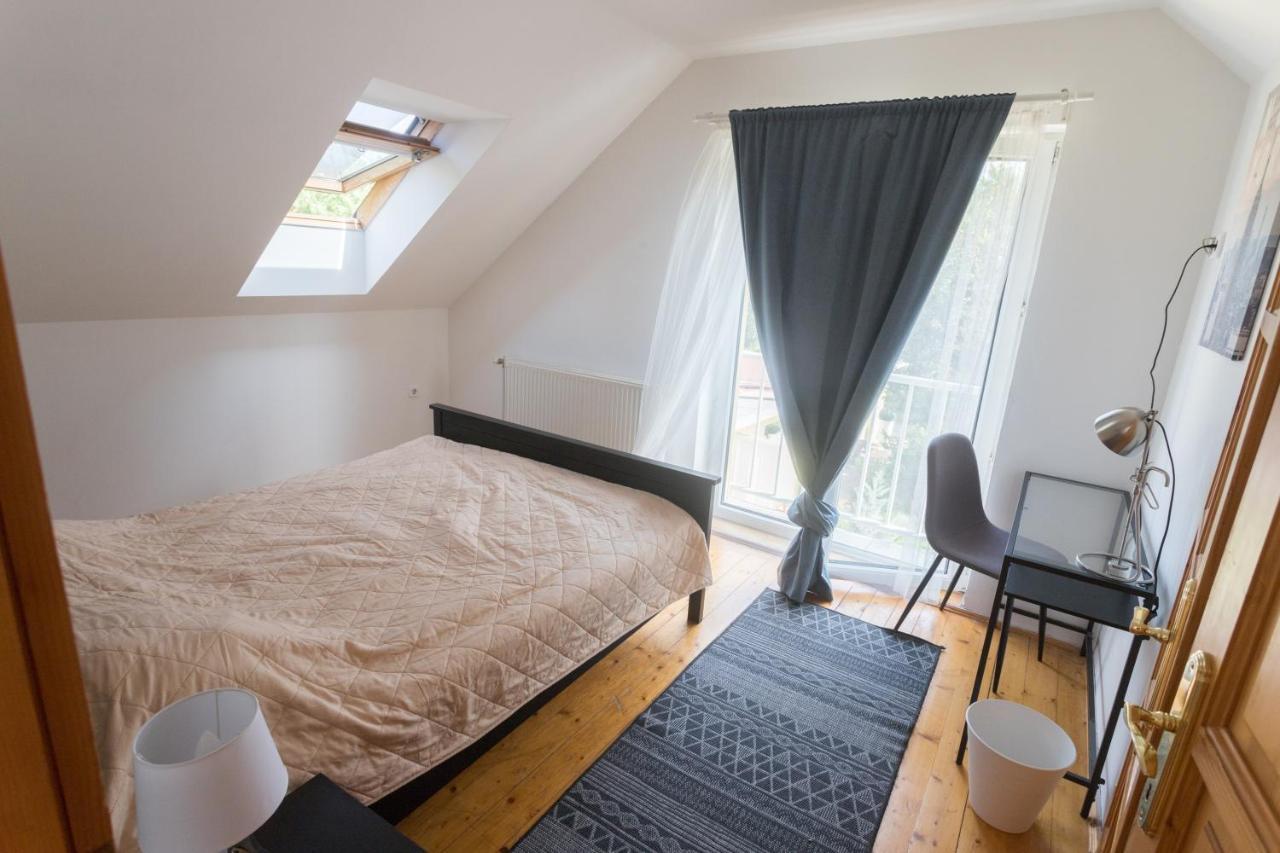 Hi-Bp Garden City Batsanyi Apartment 3 Rooms, Apartment Upstairs Near The City Train With Free Parking Будапешт Экстерьер фото